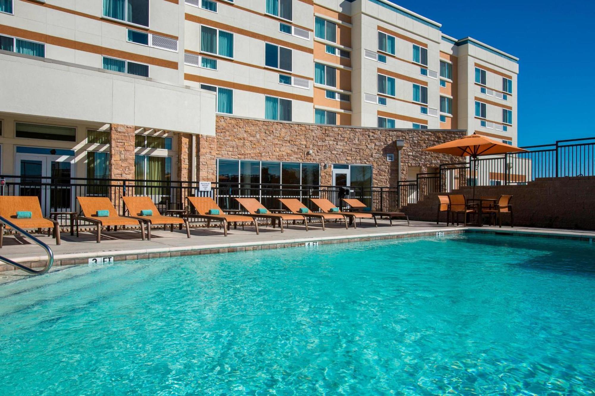 Courtyard By Marriott Dallas Midlothian At Midlothian Conference Center Luaran gambar