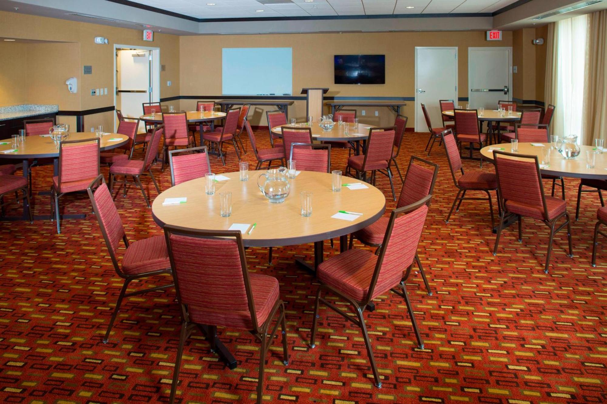 Courtyard By Marriott Dallas Midlothian At Midlothian Conference Center Luaran gambar