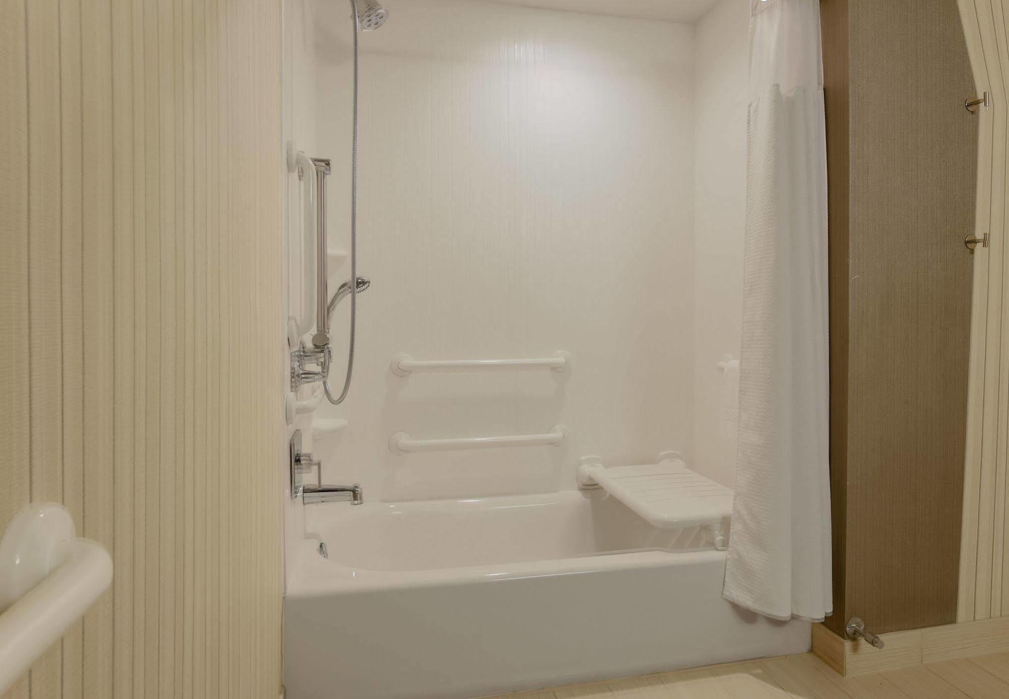 Courtyard By Marriott Dallas Midlothian At Midlothian Conference Center Luaran gambar