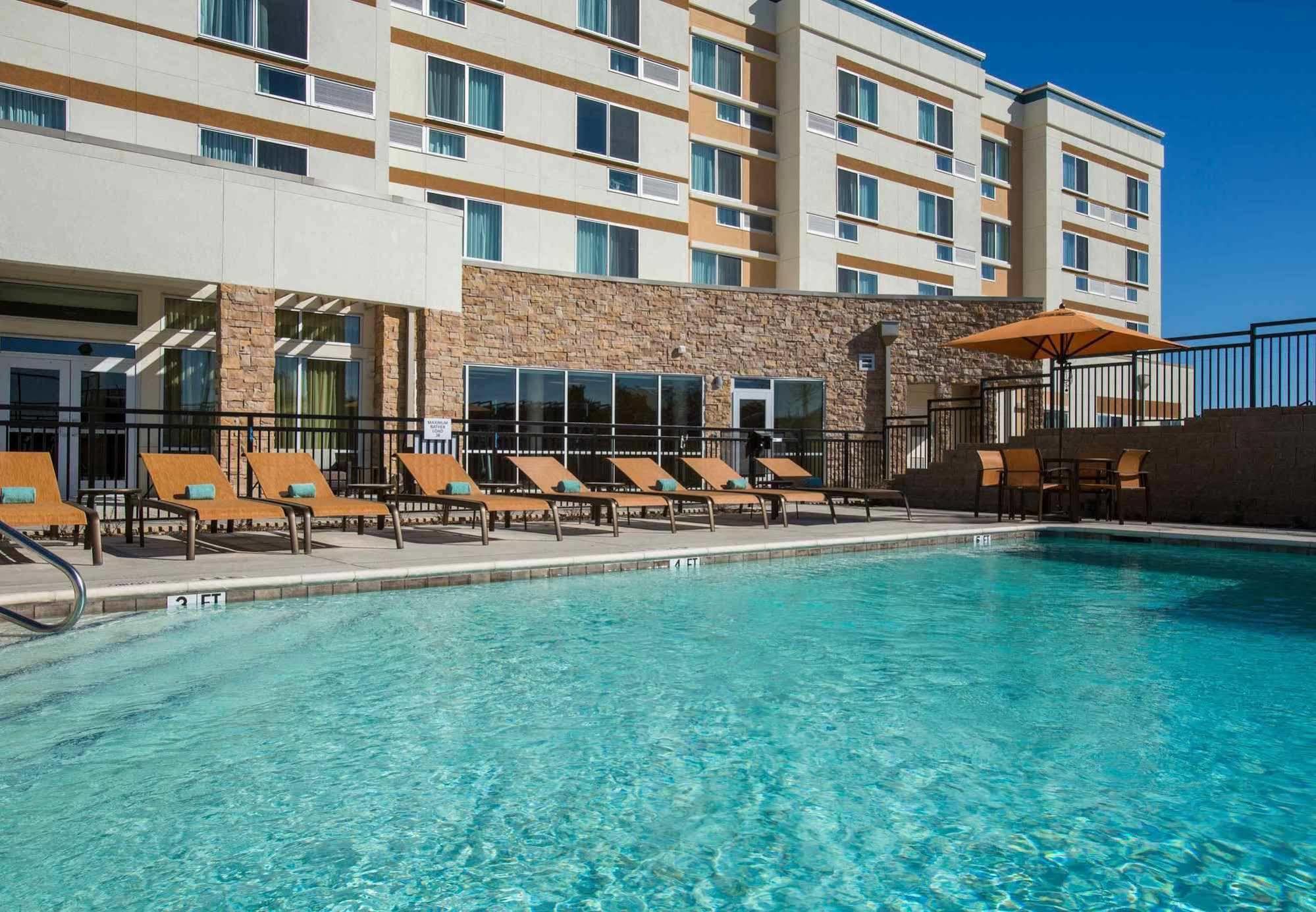 Courtyard By Marriott Dallas Midlothian At Midlothian Conference Center Luaran gambar